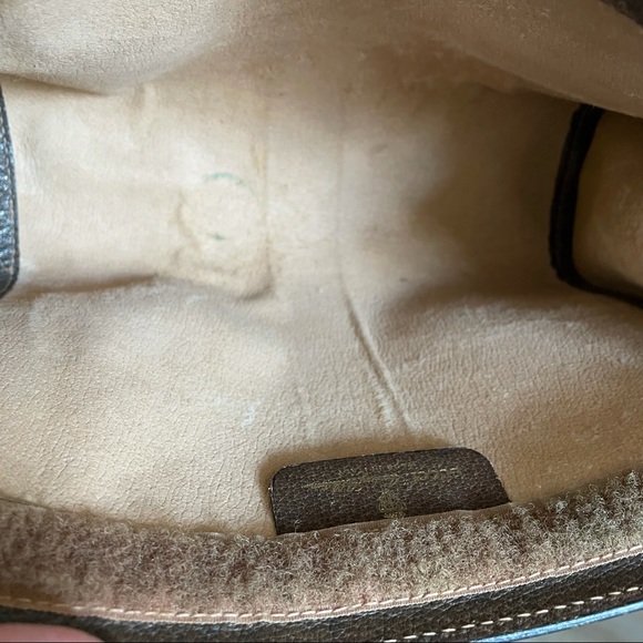 🔴SOLD🔴Gucci Clutch - Picture 15 of 15